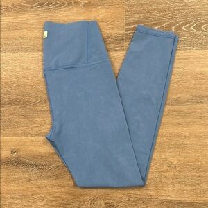 Vuori Washed Studio Legging